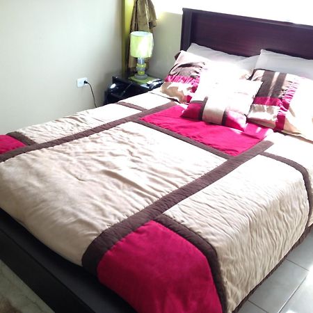 Hotel Las Gardenias Cuenca Habitación foto
